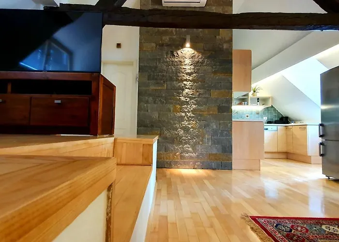 Petkovsek And Pensjonat