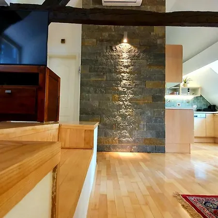 Petkovsek And Gostinjska kuća