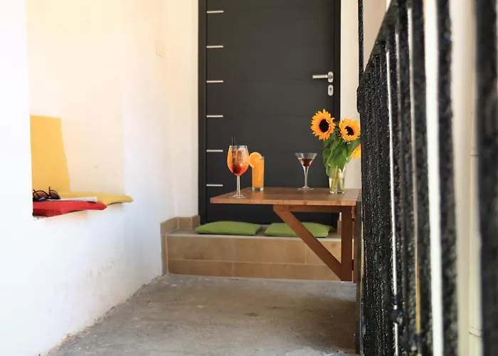 招待所 Petkovsek And