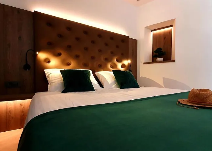 Πανσιόν Petkovsek And