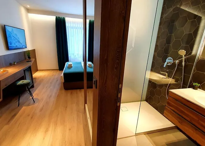 Πανσιόν Petkovsek And