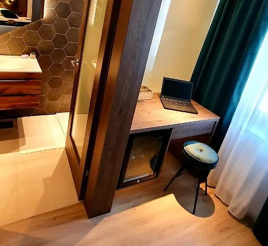 Πανσιόν Petkovsek And